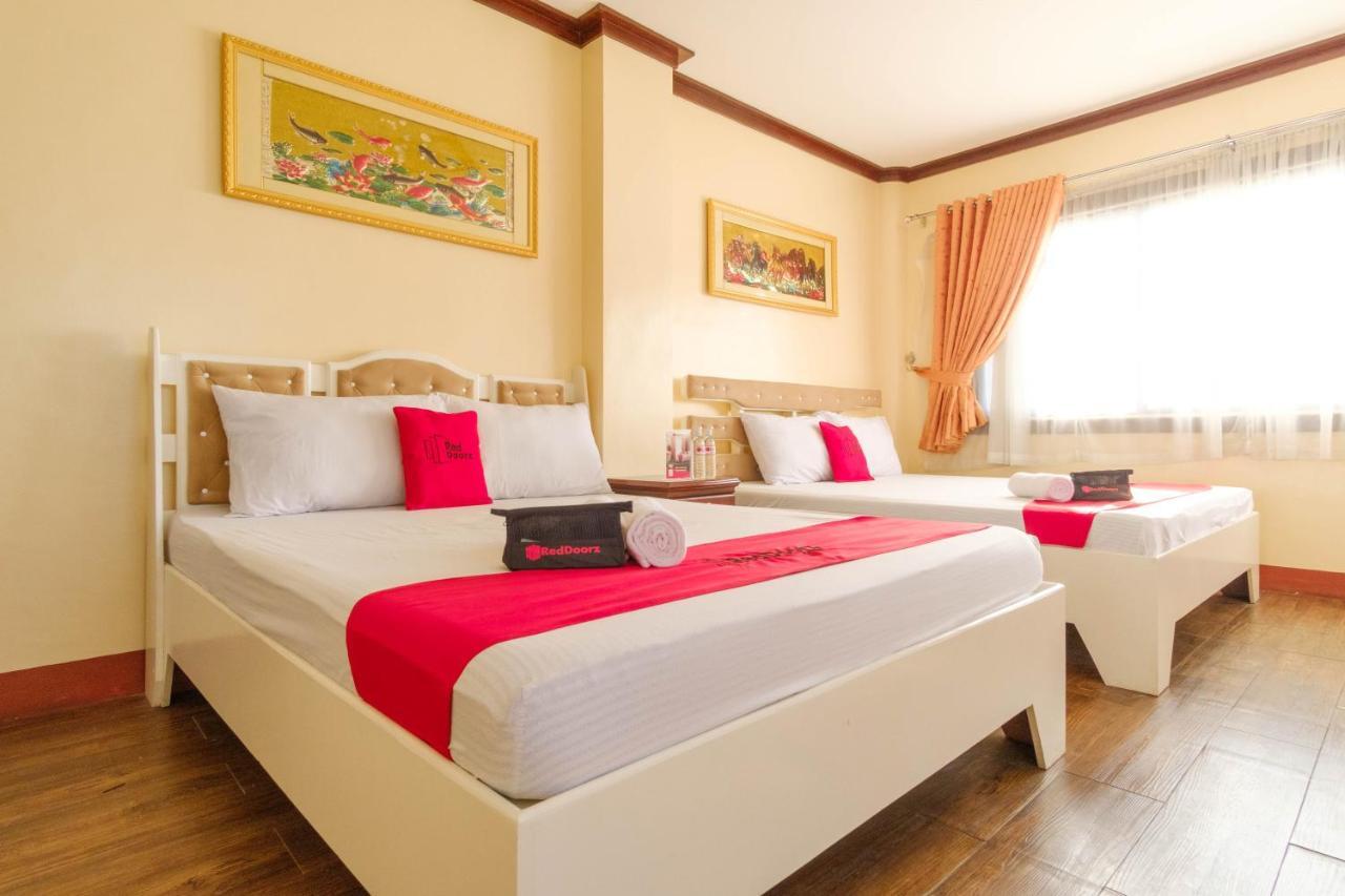 เรดดอร์ซ พลัส แอท ซีบอร์น โฮเต็ล ซูบิก ซัมบาเลส Hotel ภายนอก รูปภาพ