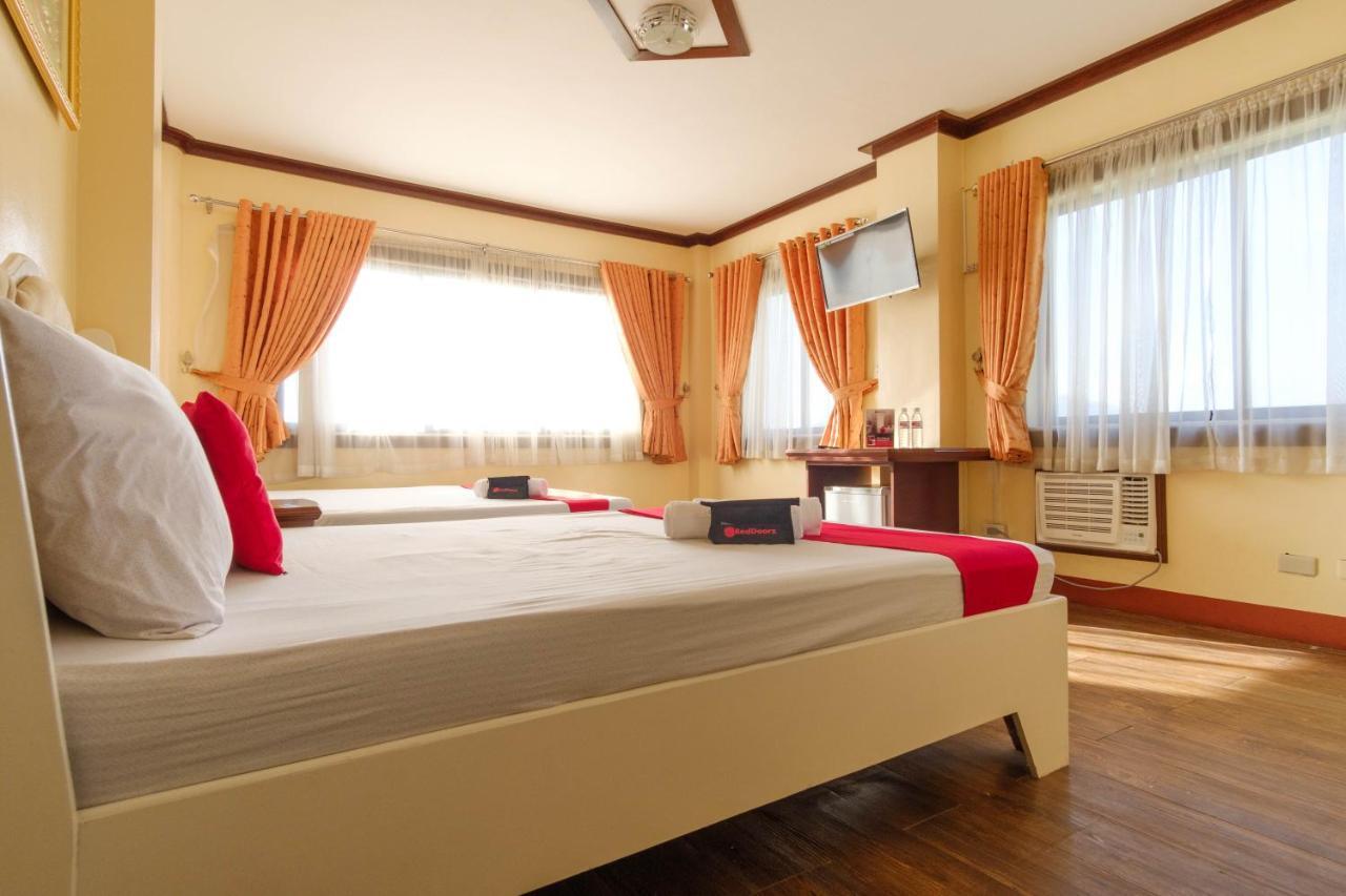 เรดดอร์ซ พลัส แอท ซีบอร์น โฮเต็ล ซูบิก ซัมบาเลส Hotel ภายนอก รูปภาพ